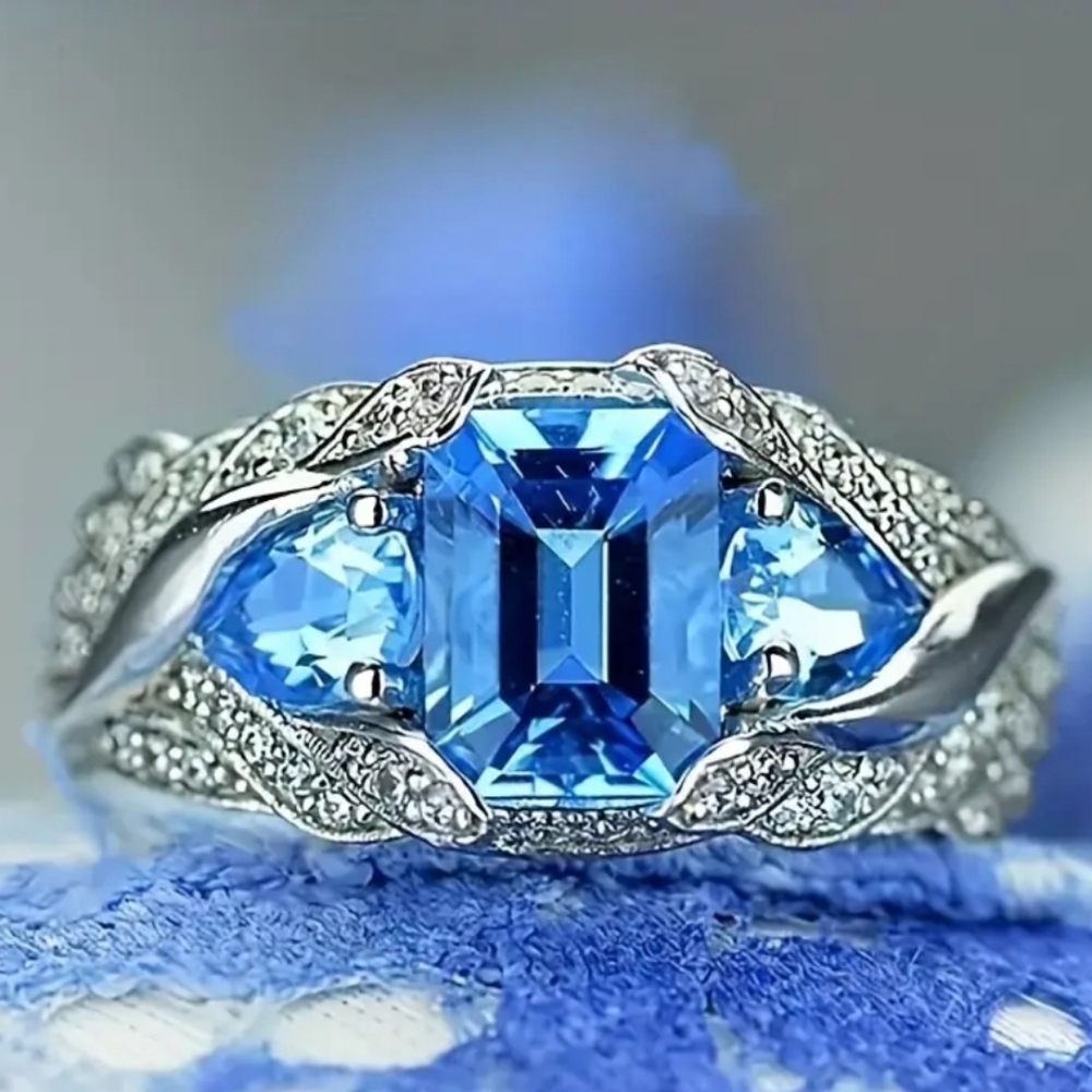 Blue Cubic Zirconia Ring size 5